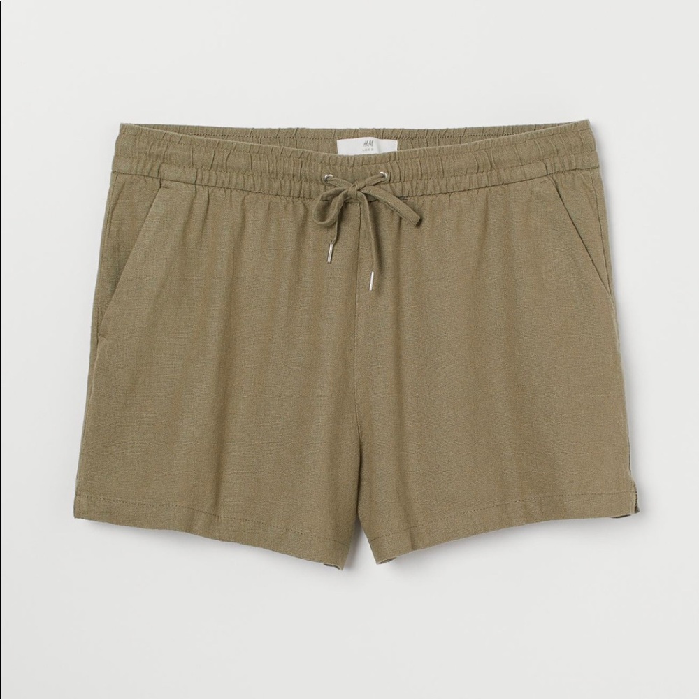 Women’s Short size 12